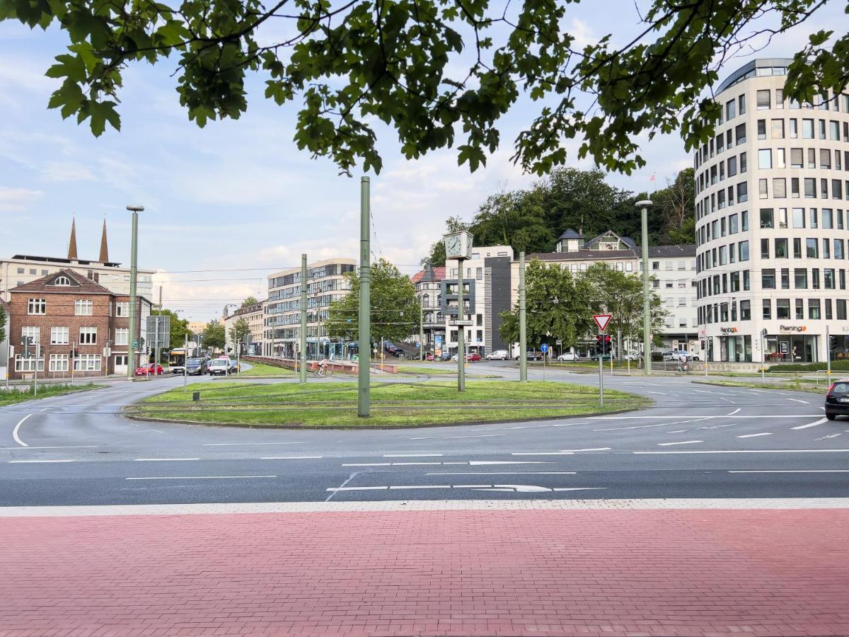 Home By Doni I Apartment An Der Kunsthalle I Parkplatz & Balkon Bielefeld Esterno foto