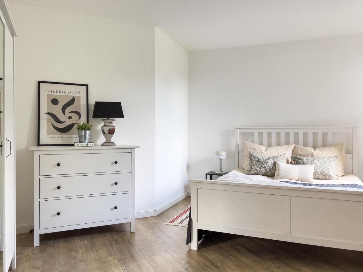 Home By Doni I Apartment An Der Kunsthalle I Parkplatz & Balkon Bielefeld Esterno foto