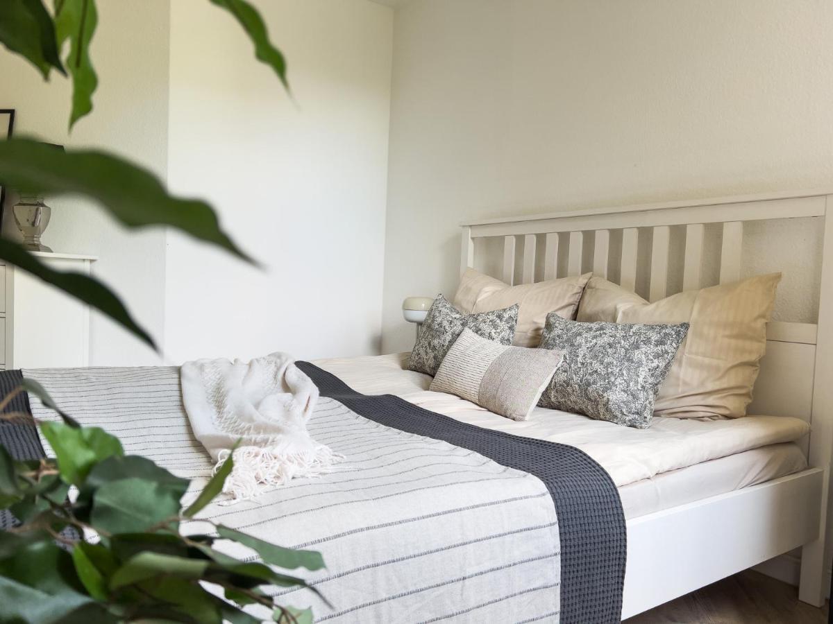 Home By Doni I Apartment An Der Kunsthalle I Parkplatz & Balkon Bielefeld Esterno foto